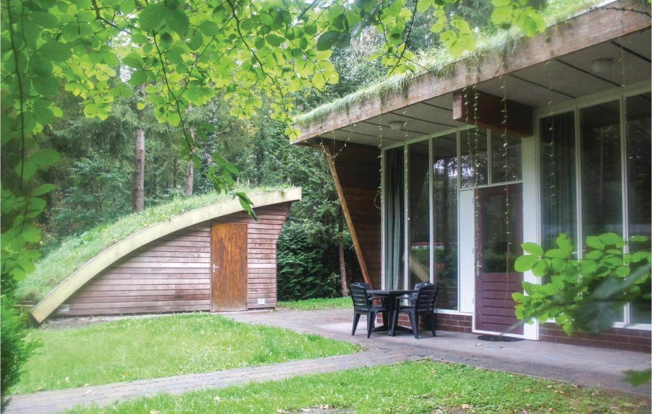 Cozy Home In Vledder With Kitchen Buitenkant foto