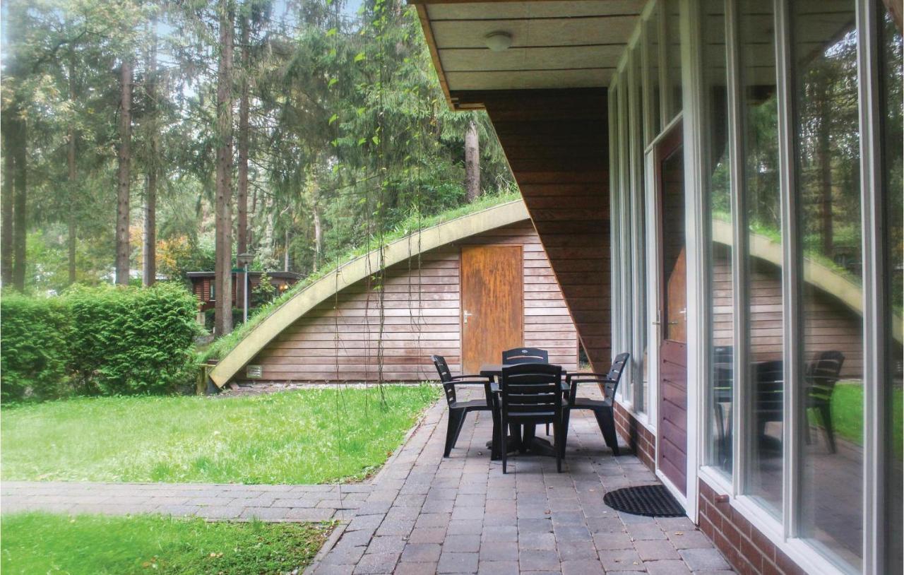 Cozy Home In Vledder With Kitchen Buitenkant foto